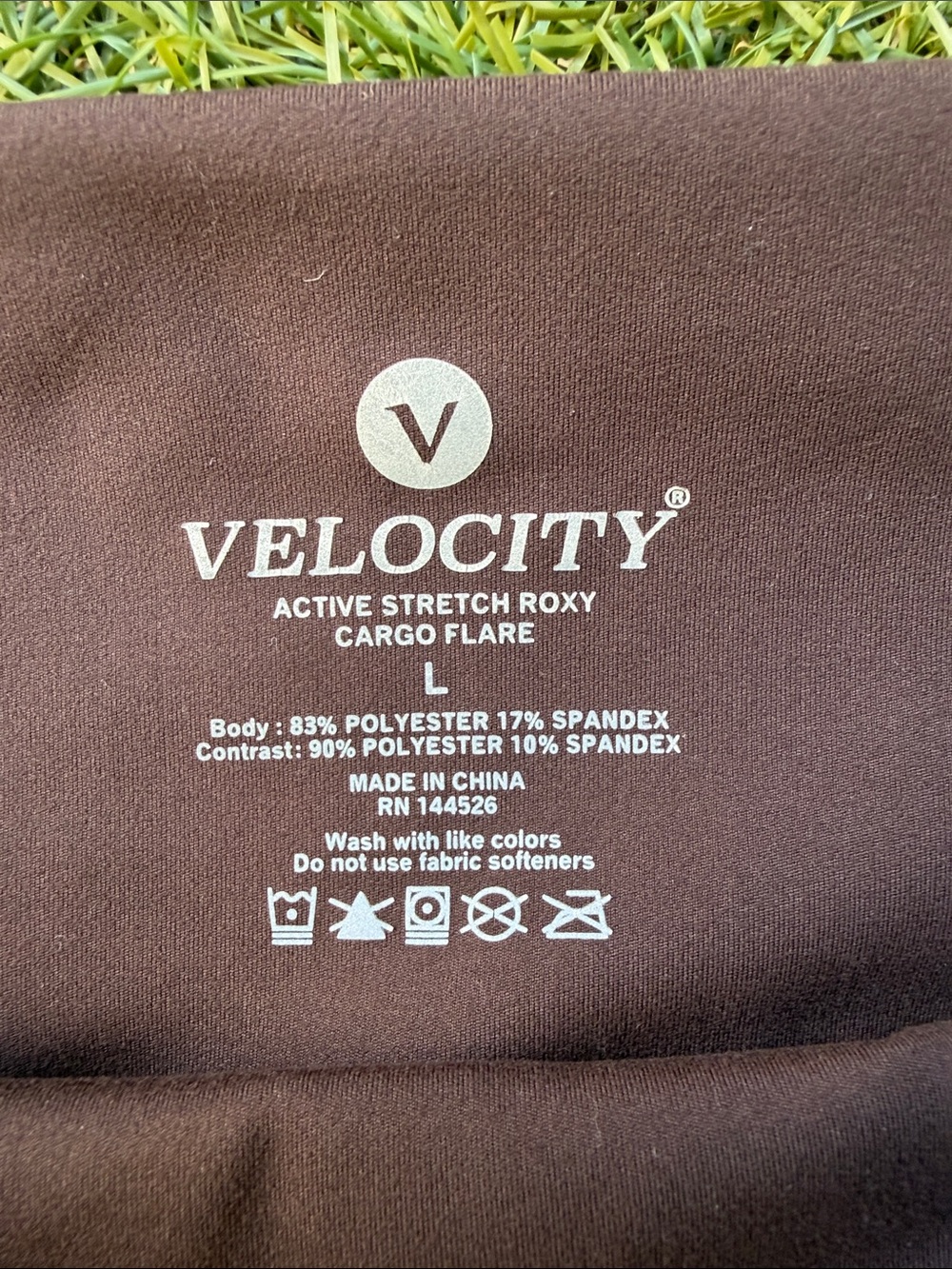 Velocity Active Stretch Roxy Cargo Flare Pants Brown size Large - Picture 3 of 6